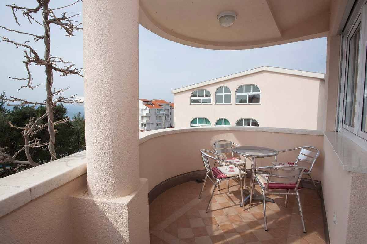 Ganze Ferienwohnung, Ferienwohnung mit Balkon  in Baska Voda, Makarska Riviera