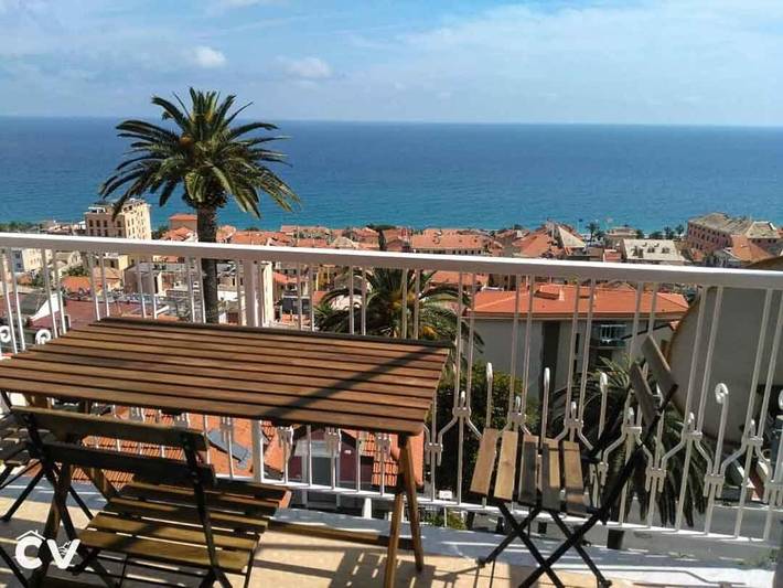Ferienwohnung für 5 Personen, mit Ausblick und Terrasse in Finale Ligure Gemeinde