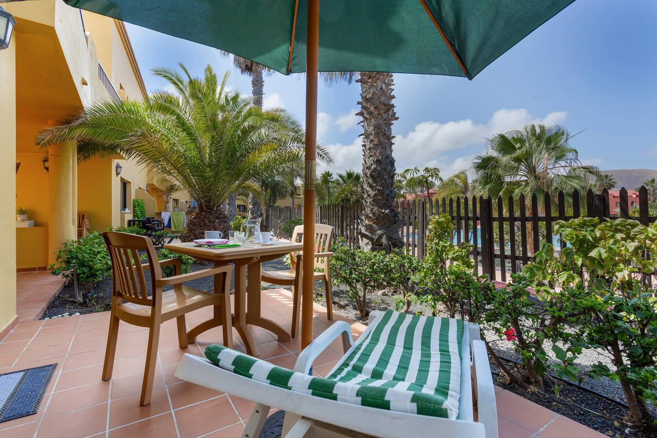 Ganze Wohnung, Apartment 'Oasis Bahia Fronte Piscine' mit Gemeinschaftspool, privater Terrasse & Wlan in Oasis Tamarindo, La Oliva