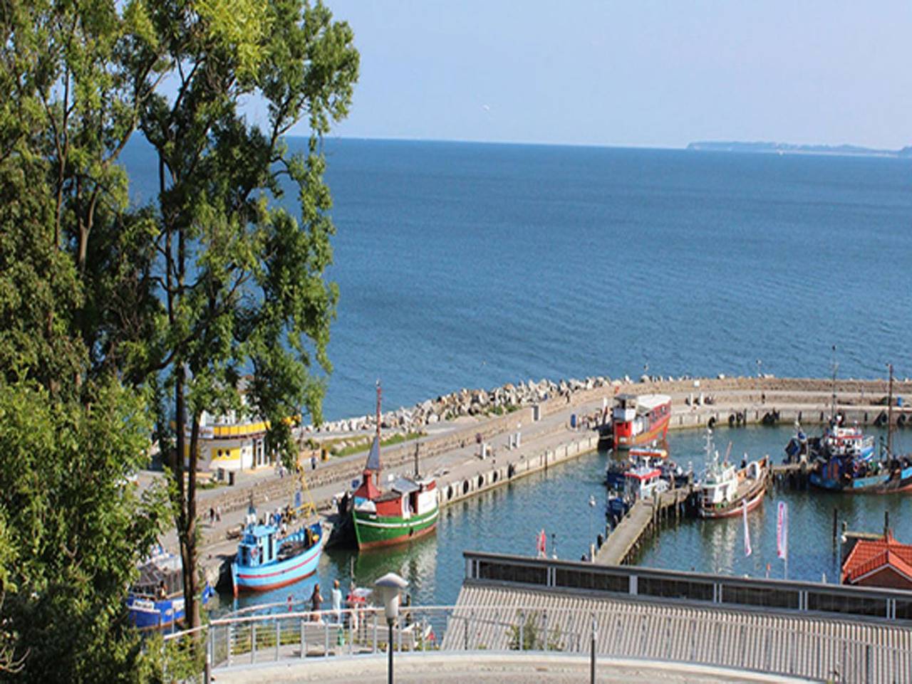 Ganze Wohnung, Villa Amelie, App. Seemöwe - mit Balkon und Meerblick in Sassnitz, Nationalpark Jasmund