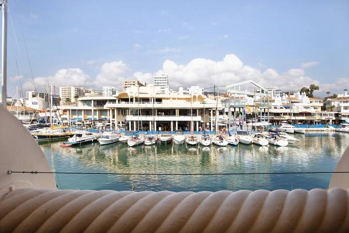 Entire studio, Studio Apartment "Puerto Marina Luxury" with Sea View & Wi-Fi in Benalmádena Costa, Costa del Sol