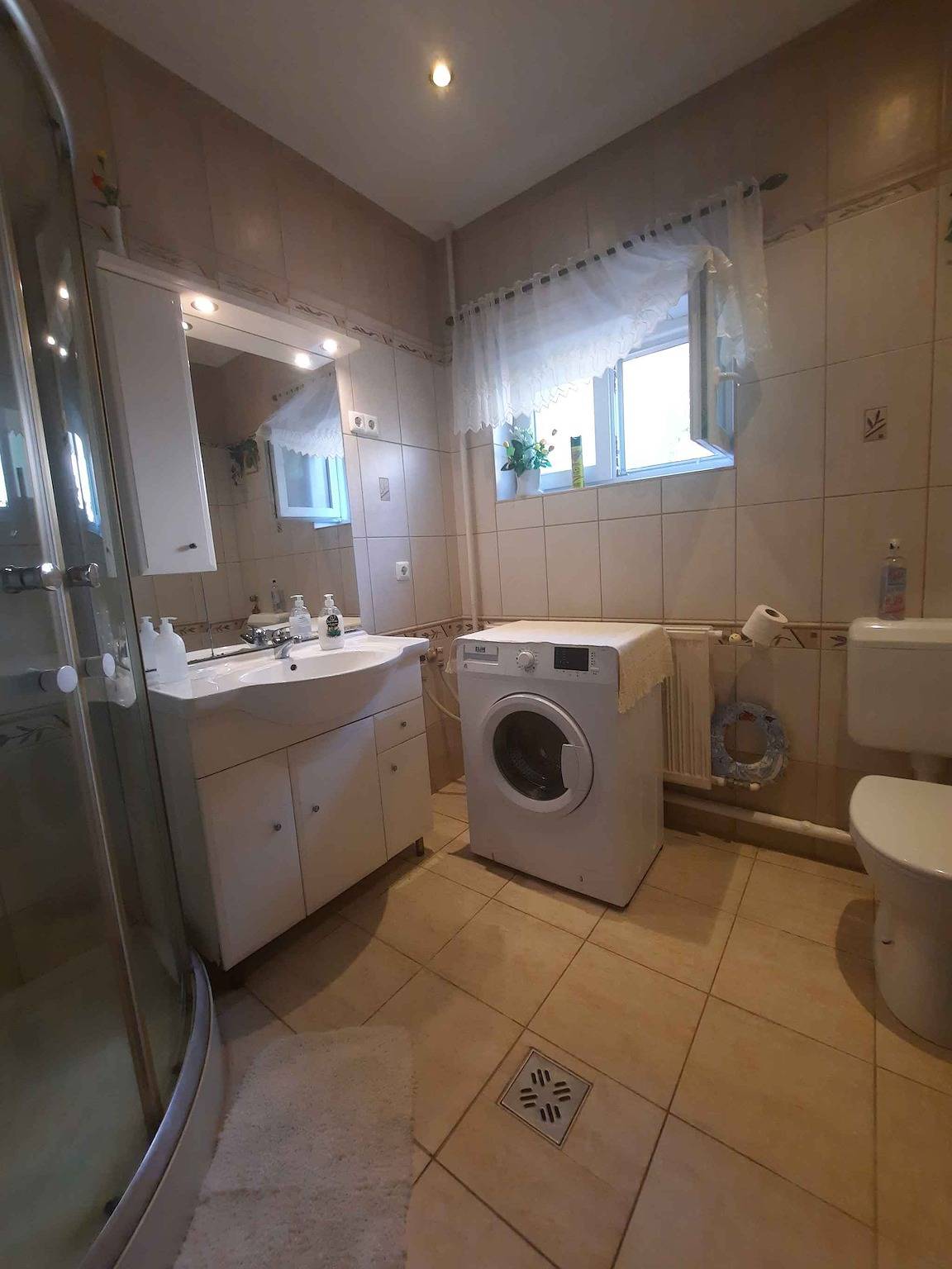 Entire holiday apartment, Holiday apartment with Wlan and air conditioning  in Keszthely, Keszthely region