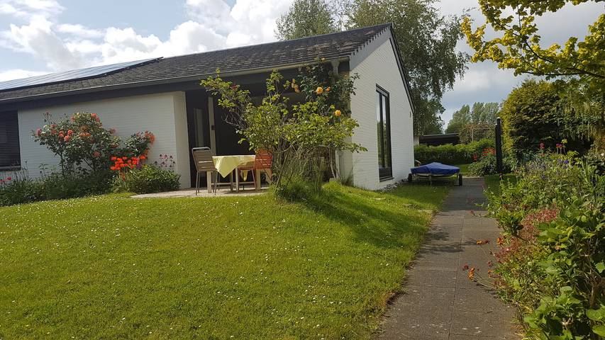 Ferienhaus für 6 Personen, mit Garten und Terrasse in Strande