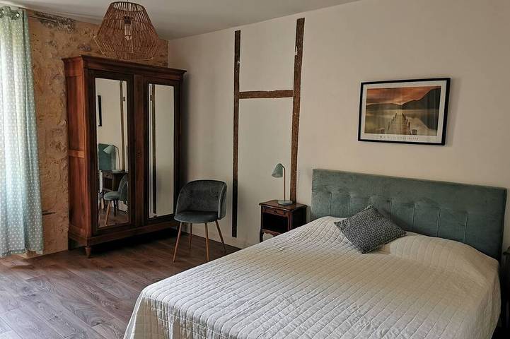 Location de vacances pour 8 personnes à Couze-et-Saint-Front - 2