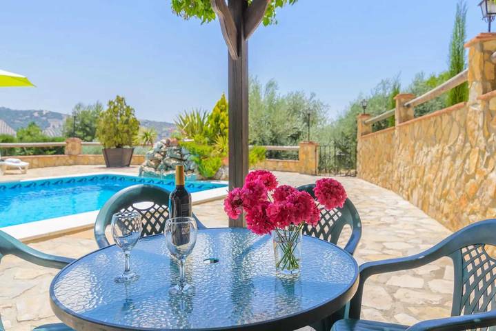 Casa rural para 10 personas, con piscina además de terraza y jardín en Priego de Córdoba - 2