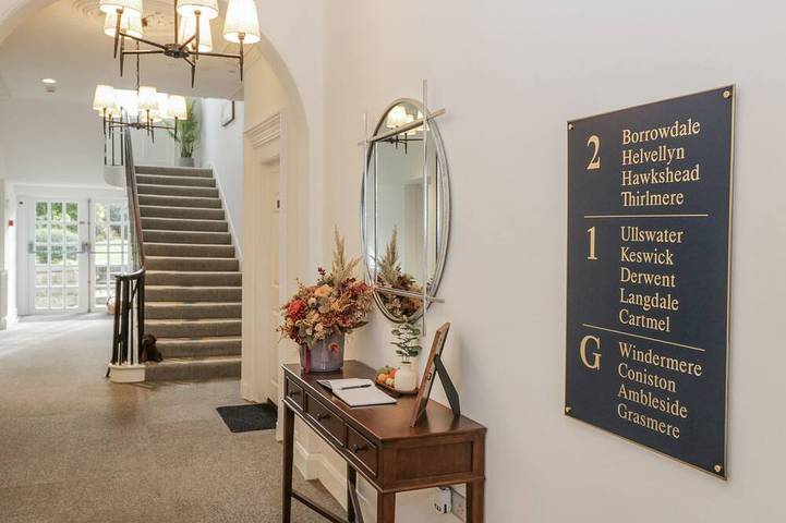 Log cabin for 3 people, with garden in Ulverston