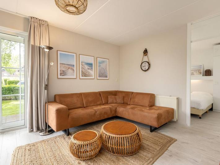 Bungalow für 8 Personen, mit Garten und Terrasse sowie Sauna und Pool in Earnewâld - 2