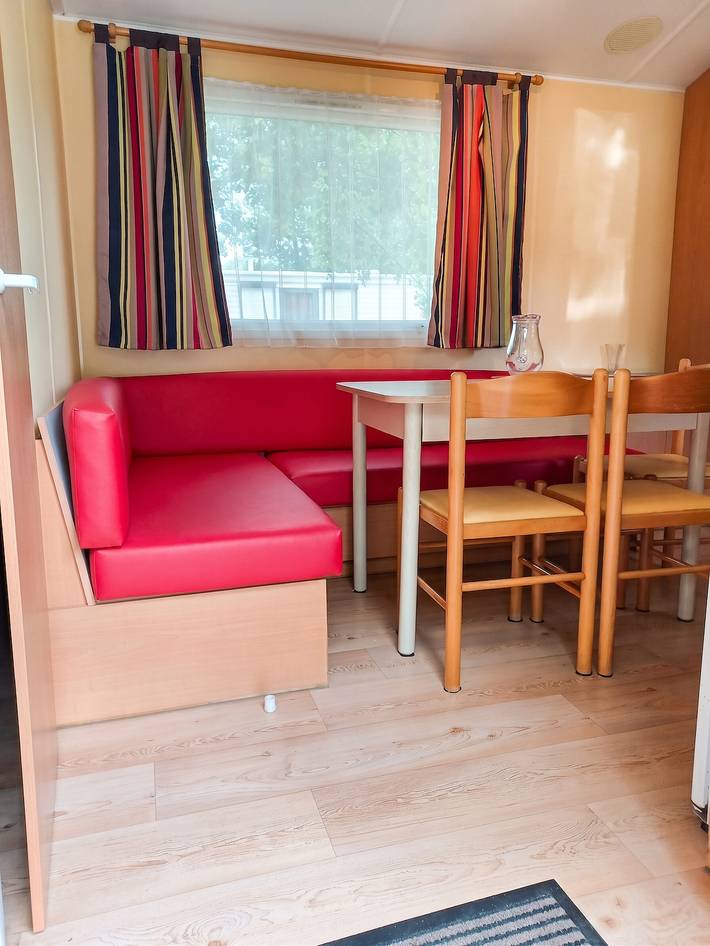 Location de vacances pour 4 personnes, avec terrasse à Saint-Pierre-d'Oléron - 2