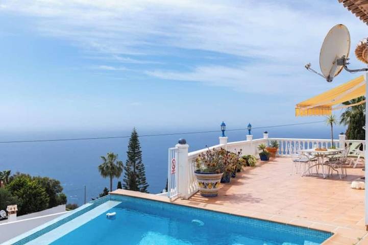 Villa für 4 Personen, mit Whirlpool und Pool an der Costa Tropical