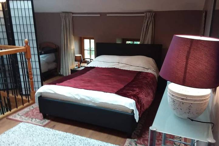 Location de vacances pour 6 personnes, avec jardin à Bazoges-en-Pareds - 2