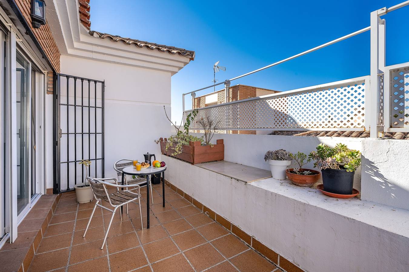 Casa de vacaciones 'Casa Mirador Alquería' con piscina compartida, Wi-Fi y aire acondicionado in Granada, Provincia de Granada