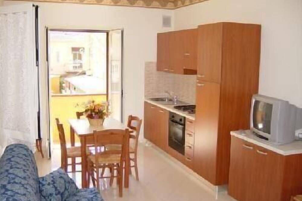 Appartement entier, Appartement de vacances pour 6 personnes env. 65 qmà Riccione, Côte italienne de l'Adriatique (Côte de l'Émilie-Romagne) in Fogliano Marina, Riccione