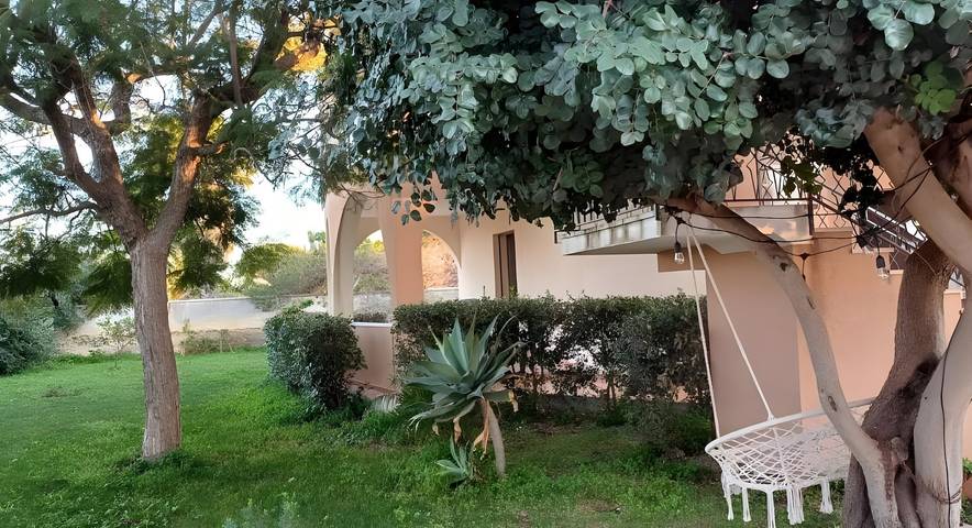 Villa Thalassa Suite, votre oasis idéale avec Wi-Fi et climatisation in Cassibile, Syracuse
