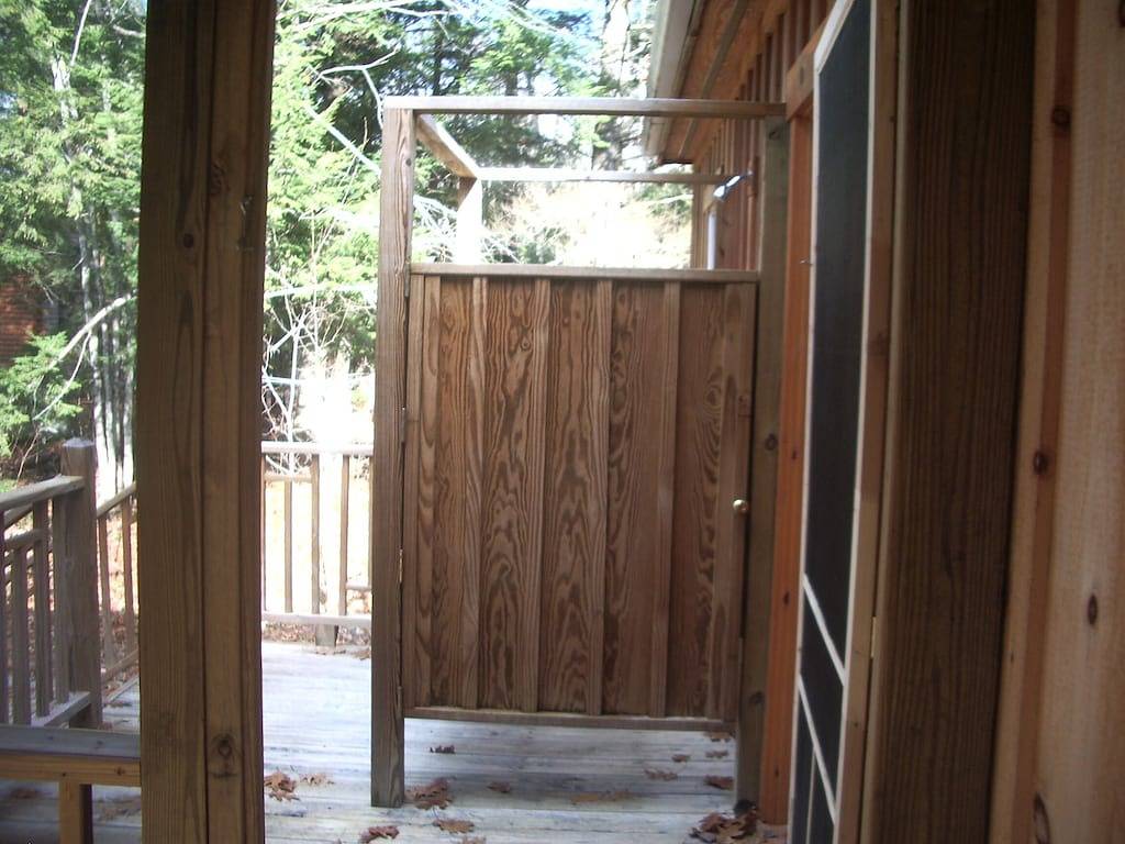 Schönes nach Maß Haus in der Strand-Zugangs-Gemeinschaft in Moultonborough, Lake Winnipesaukee