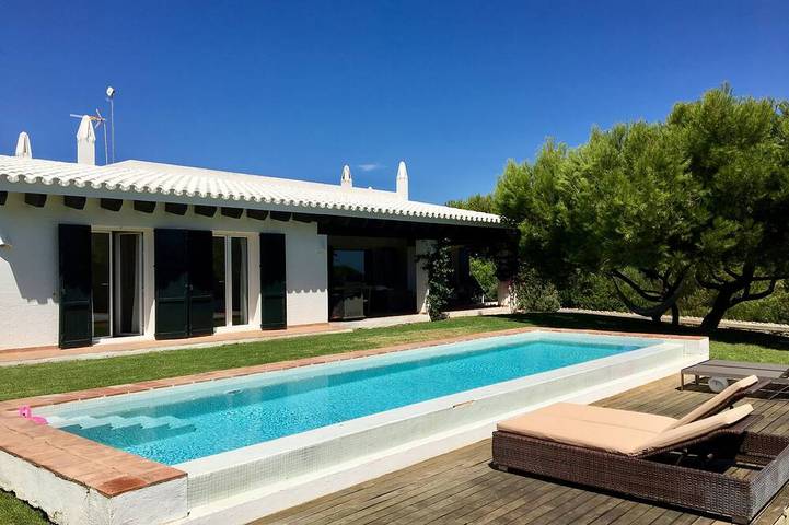 Villa für 10 Personen, mit Garten und Terrasse - 1