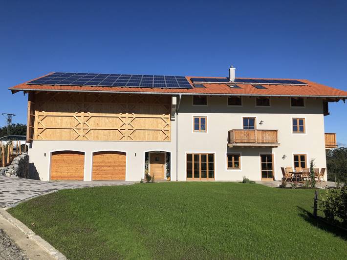 Ferienwohnung für 4 Personen, mit Balkon/Terrasse und Balkon sowie Seeblick in Bernau am Chiemsee - 3
