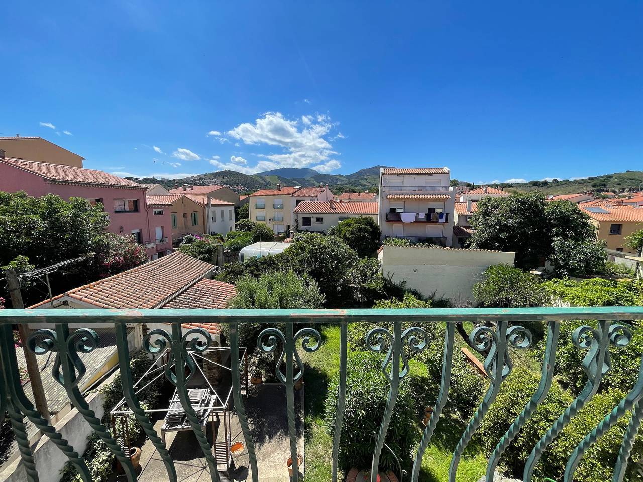 Entire apartment, Charming T2 with air conditioning in central Banyuls-sur-Mer, close to the beach in La Côte Vermeille, Banyuls-sur-Mer