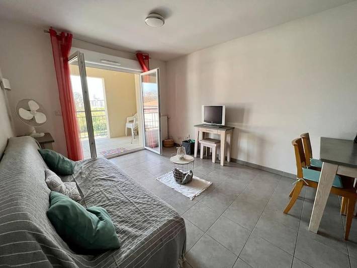 Apartamento de vacaciones para 4 personas, con piscina además de terraza y vistas - 1