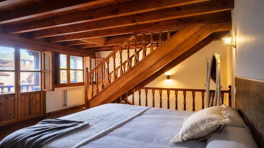Casa rural para 5 personas, con jacuzzi y balcón en Soto de Cangas - 4