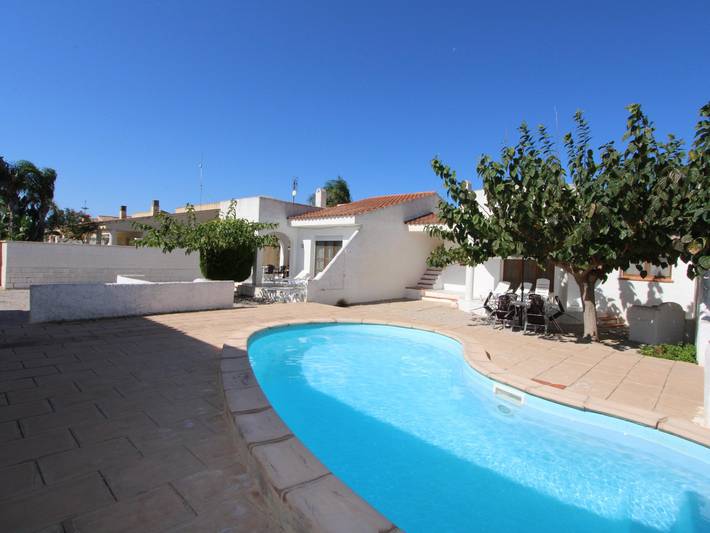 Ferienhaus für 6 Personen, mit Terrasse und Garten sowie Pool an der Costa Dorada - 2