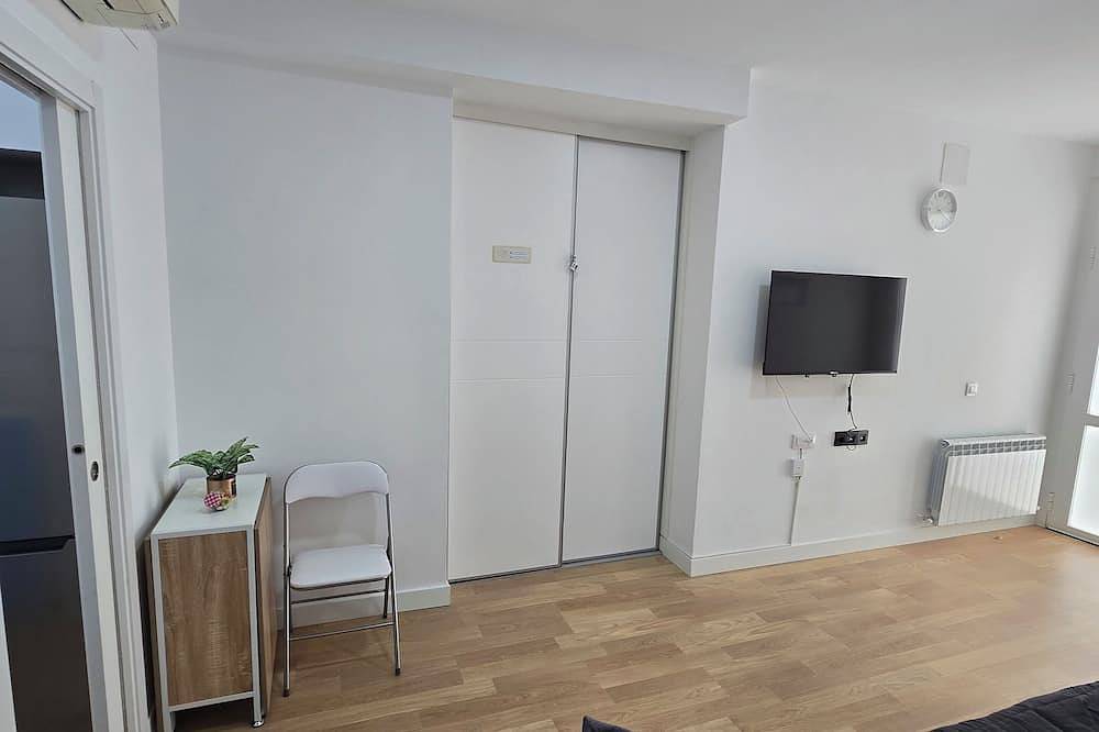 Entire apartment, New 20 minutes from the center of Madrid in Leganés, Madrid Province
