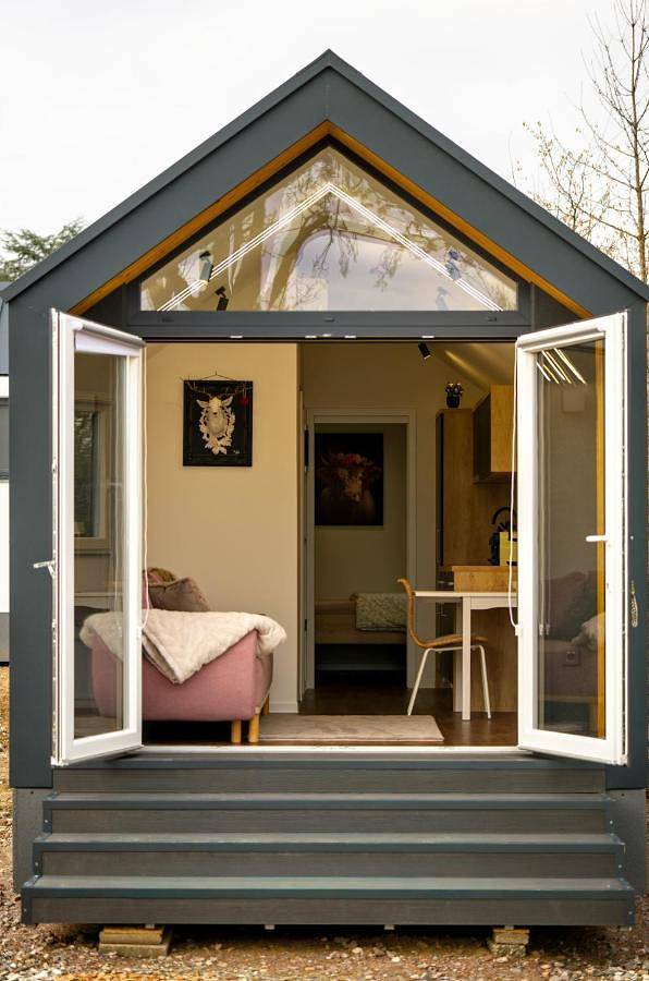 Ferienwohnung für 2 Personen, mit Balkon und Terrasse sowie Garten und Ausblick in Efringen-Kirchen