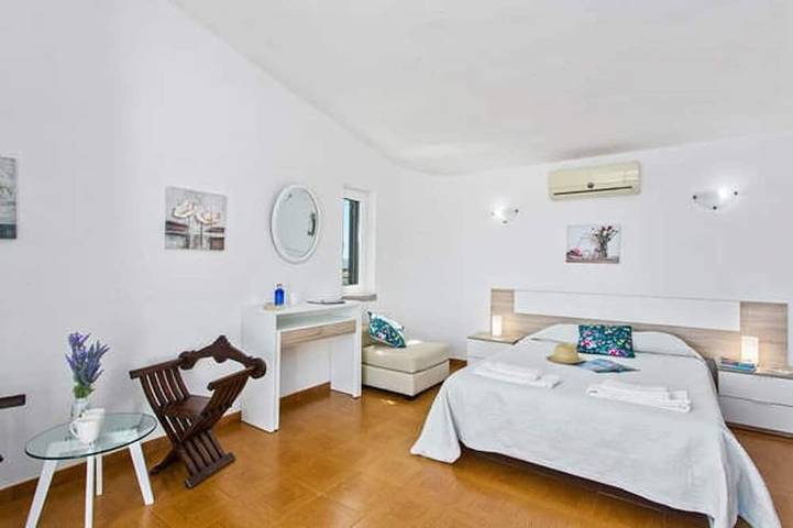 Schönes 4-Schlafzimmer Villa in Carvoeiro, am Meer in Carvoeiro, Faro Distrikt