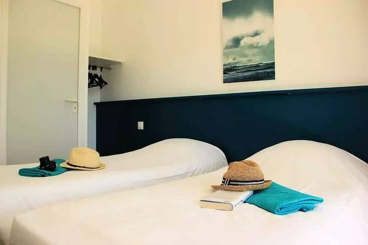 Gîte pour 4 personnes, avec balcon dans Bombannes - 2