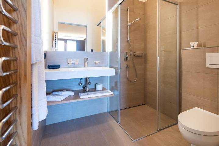 Ferienhaus für 5 Personen, mit Garten und Sauna sowie Ausblick in Warth - 4