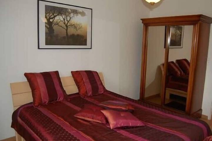 Gîte pour 6 personnes, avec terrasse ainsi que jardin et piscine dans Haute-Garonne - 3