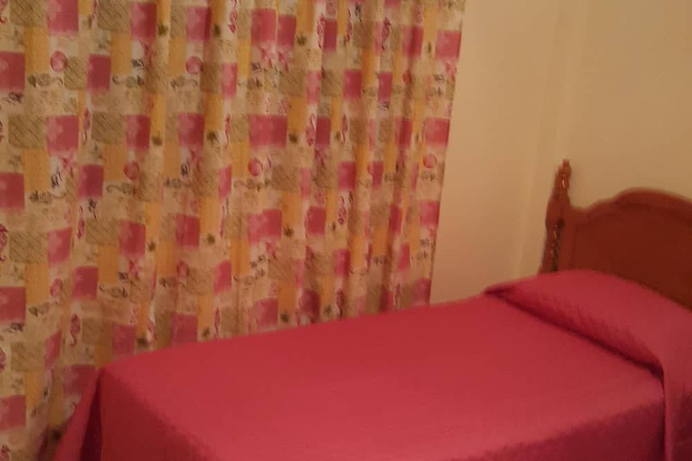Entire apartment, Quiet and spacious apartment in Valle Gran Rey in La Calera, Valle Gran Rey