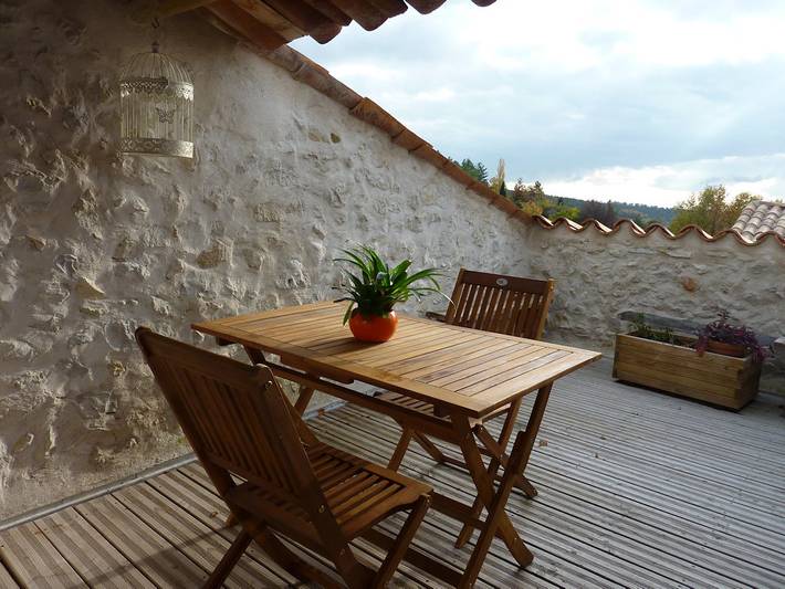 Gîte pour 4 personnes, avec terrasse