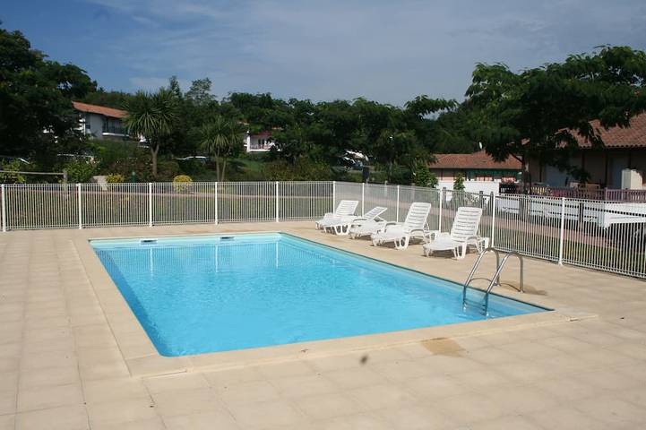 Apartamento de vacaciones para 4 personas, con piscina y terraza - 1