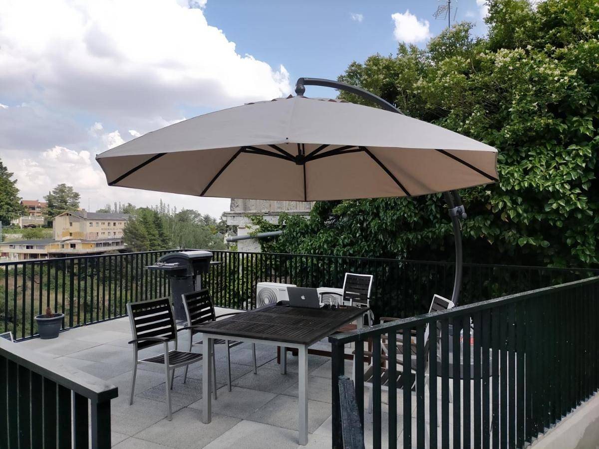 Three-Bedroom Chalet in Miraflores (Madrid), Miraflores de la Sierra