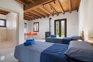 Holiday Apartment for 2 People in Jesolo-City, Jesolo, Photo 1