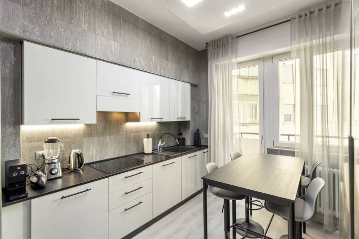 Ganze Wohnung, Santa Caterina- Netflix, Disney, Garage Box per 8 in Portenau, Pordenone Provinz