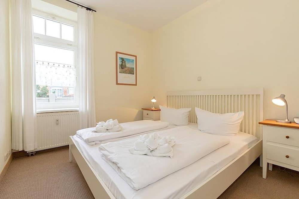 Ganze Wohnung, Schöne, strandnahe Ferienwohnung an der Ostsee mit Balkon - nur 400 m zum Strand in Ostseebad Kühlungsborn, Kühlungsborn
