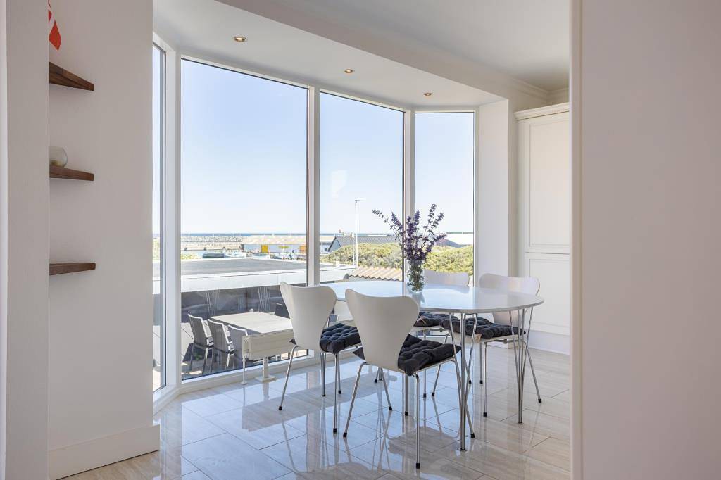 Fantastisches Ferienhaus mit wunderschönem Hafenblick in Hirtshals, Hirtshals region