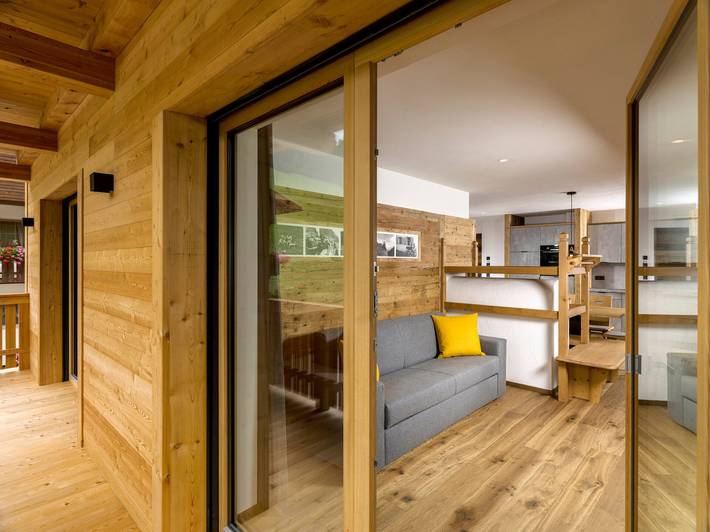 Apartamento entero, Apartamento "Waidacherhof Wiese" con vistas a la montaña, balcón y Wi-Fi in Lago Braies, Braies
