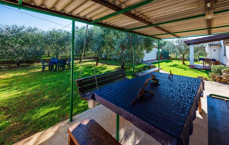 Ferienwohnung für 4 Personen, mit Terrasse in Sisan - 3