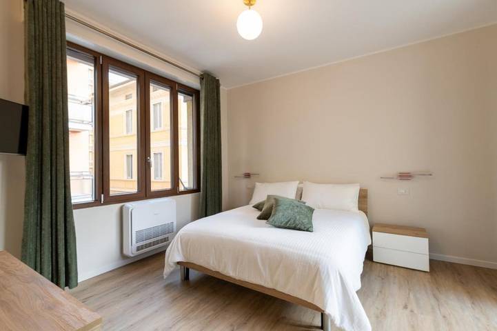 Maison d’hôte pour 4 personnes, avec balcon à Varèse - 2