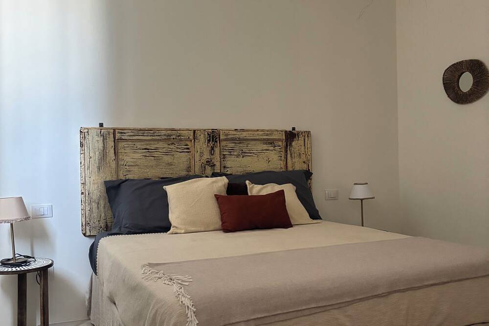 Cin It075030C200118473 Elegant and modern villa with swimming pool. in Galatone, Golf von Tarent