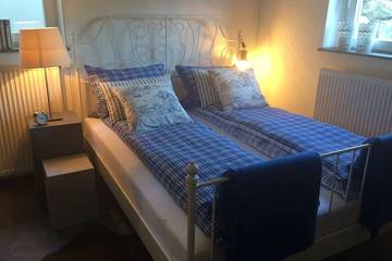 Ferienwohnung für 2 Personen, mit Garten am Simssee