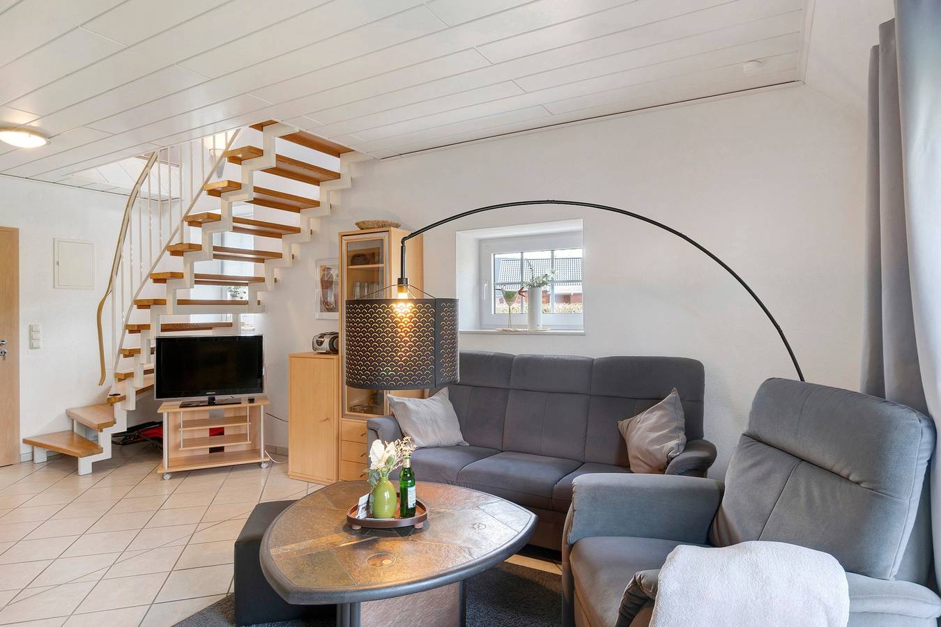 Ganze Wohnung, Ferienwohnung Sommerabend mit privatem Garten und Wlan in Zetel, Nordseeküste