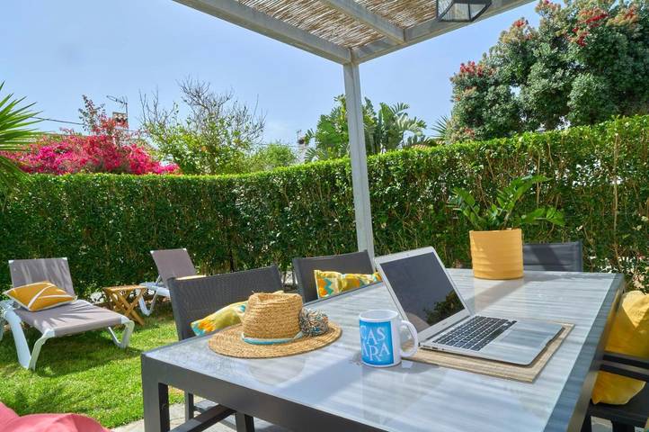 Apartamento para 4 personas, con vistas y jardín, Se admiten mascotas en Cabo Trafalgar