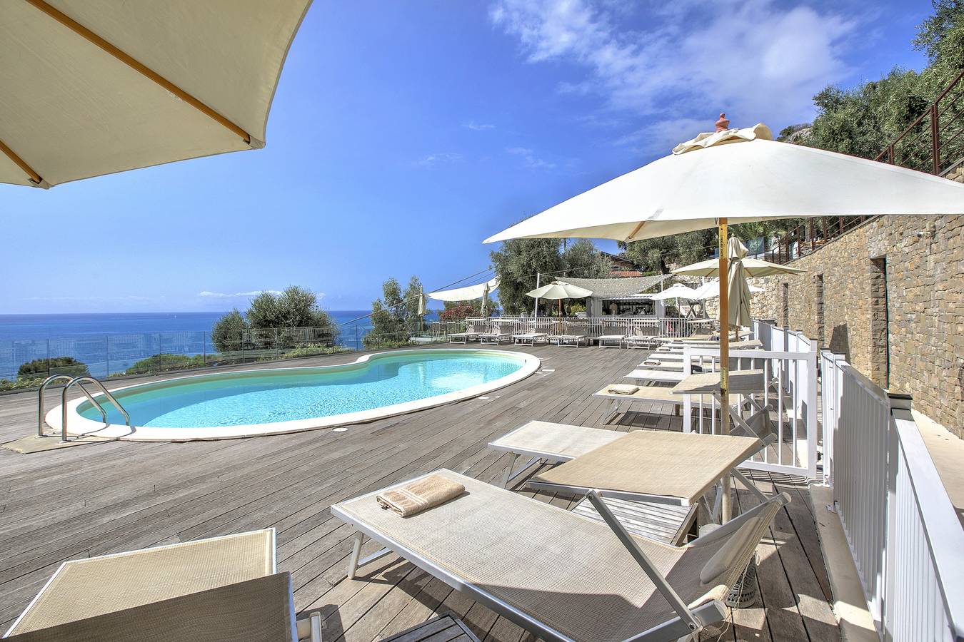 Boutique Pool Apt. Balzi Rossi - Roma 4 in Grimaldi, Ventimiglia