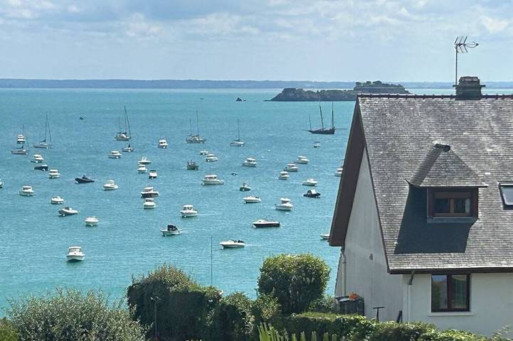 Location de vacances pour 6 personnes dans Pointe du Grouin