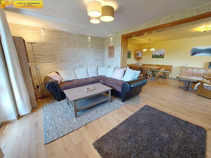 Ferienwohnung für 8 Personen, mit Balkon und Garten sowie Ausblick in Bad Mitterndorf