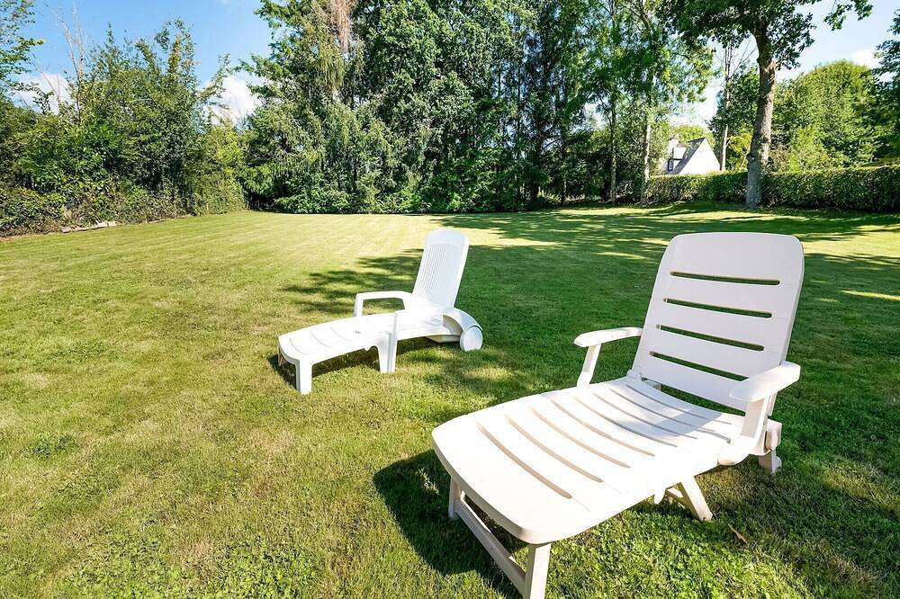 Holiday Home near Sea with Garden Logonna-Daoulas in Logonna-Daoulas, Brest region