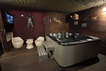 Chambre d’hôte pour 2 personnes, avec jacuzzi à Vauvert